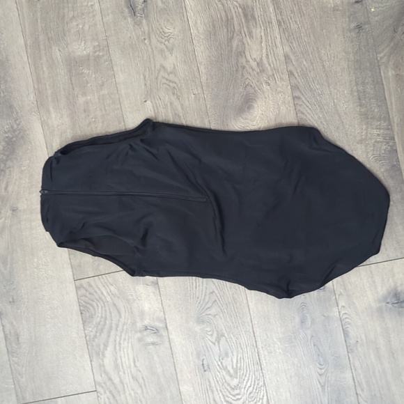 Balera Dance Black Child Size Large Leotard Zip Back High Neck - Picture 2 of 3